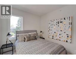 1923 26 Avenue SW - photo 16