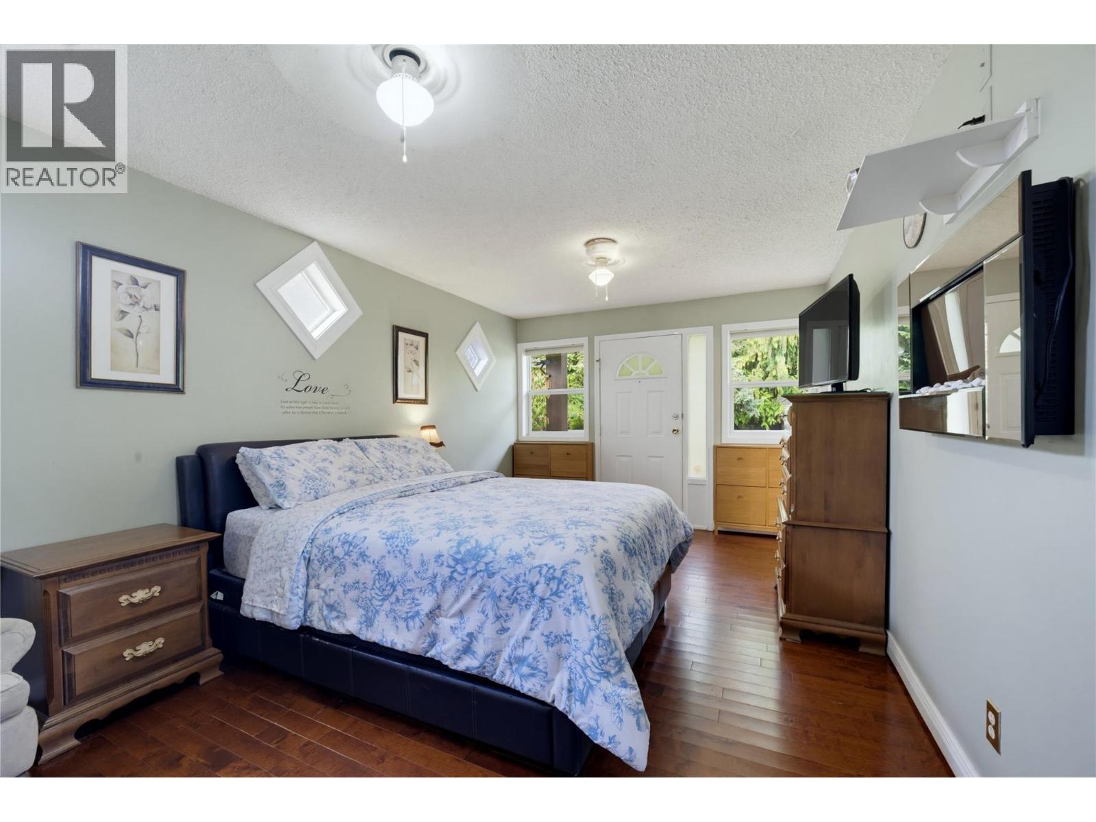 502 Maple Street - Image 25