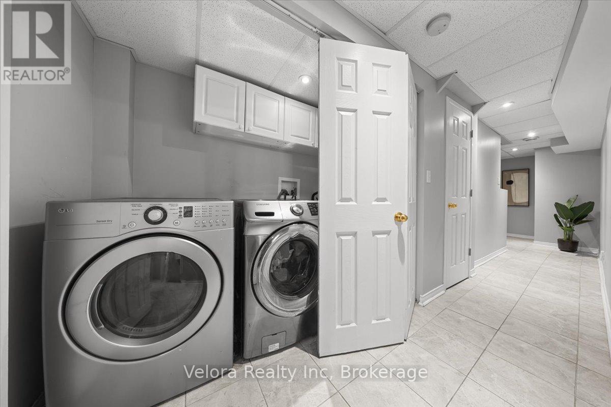 234 DEERCROFT AVENUE - Image 32