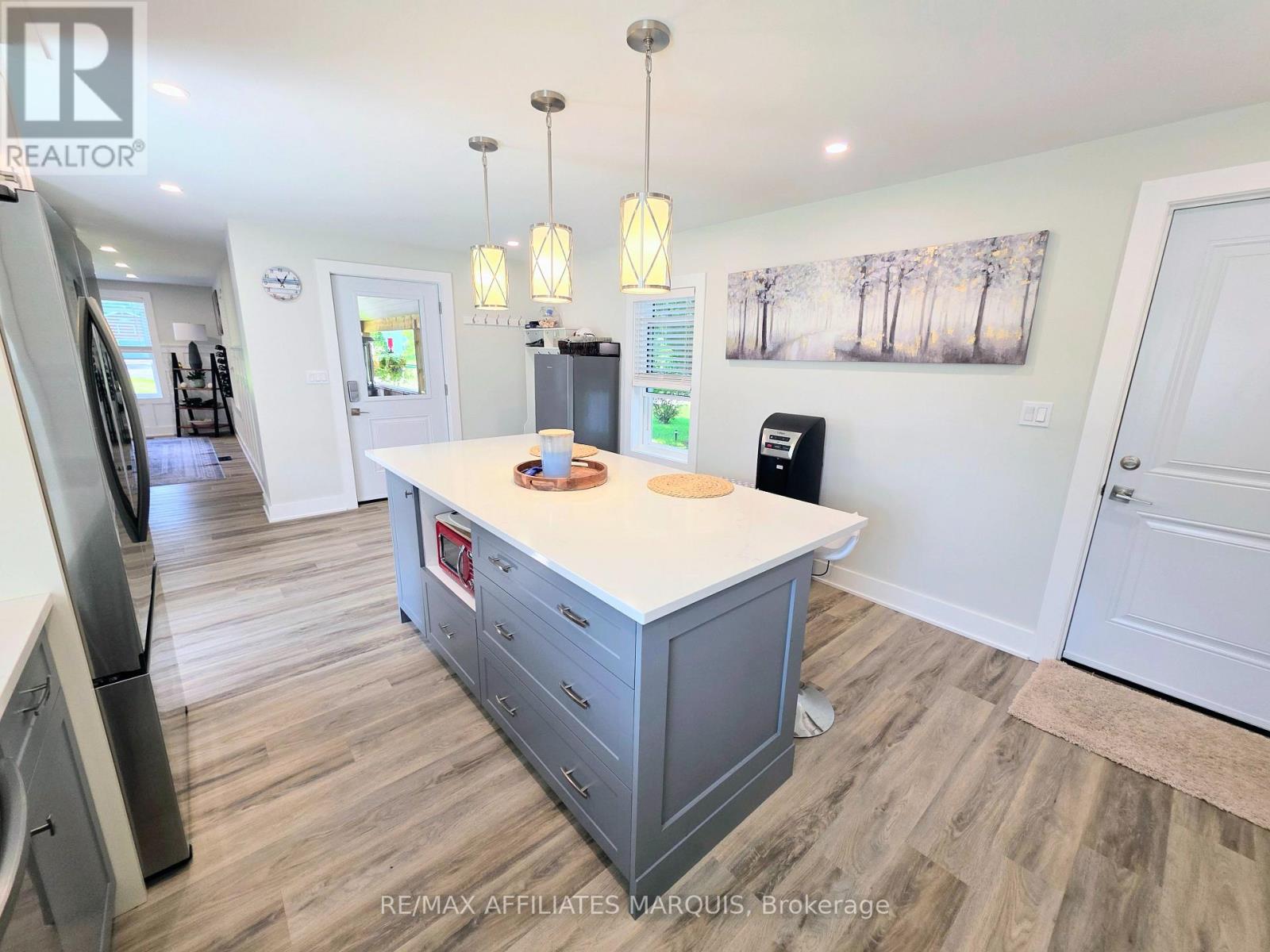 8102 MILL STREET - Image 12