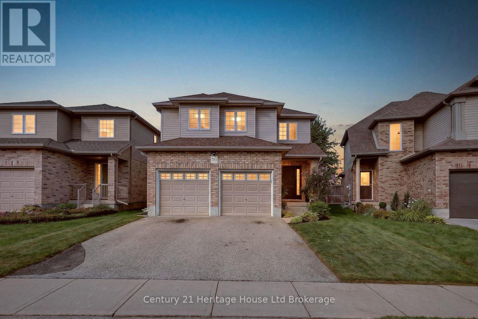 783 FRONTENAC CRESCENT - 1
