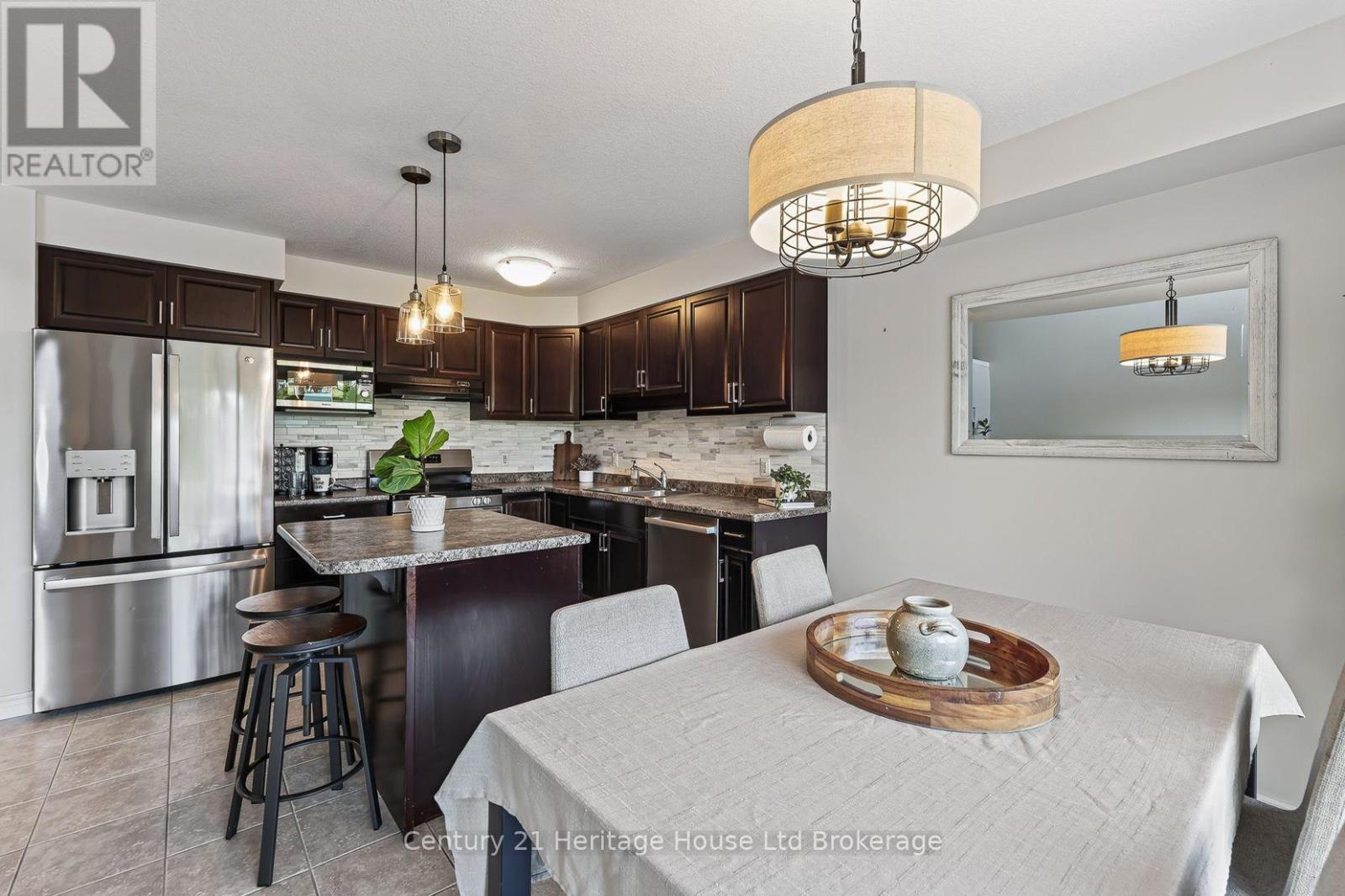 783 FRONTENAC CRESCENT - Image 17