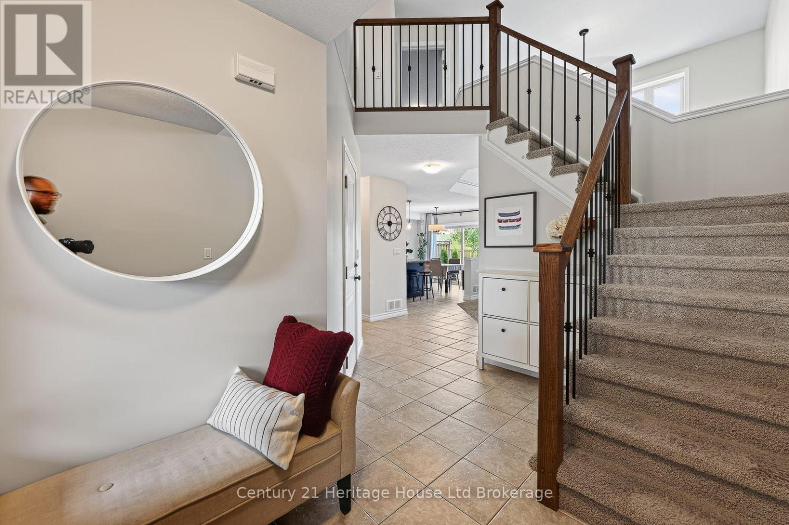 783 FRONTENAC CRESCENT - Image 6
