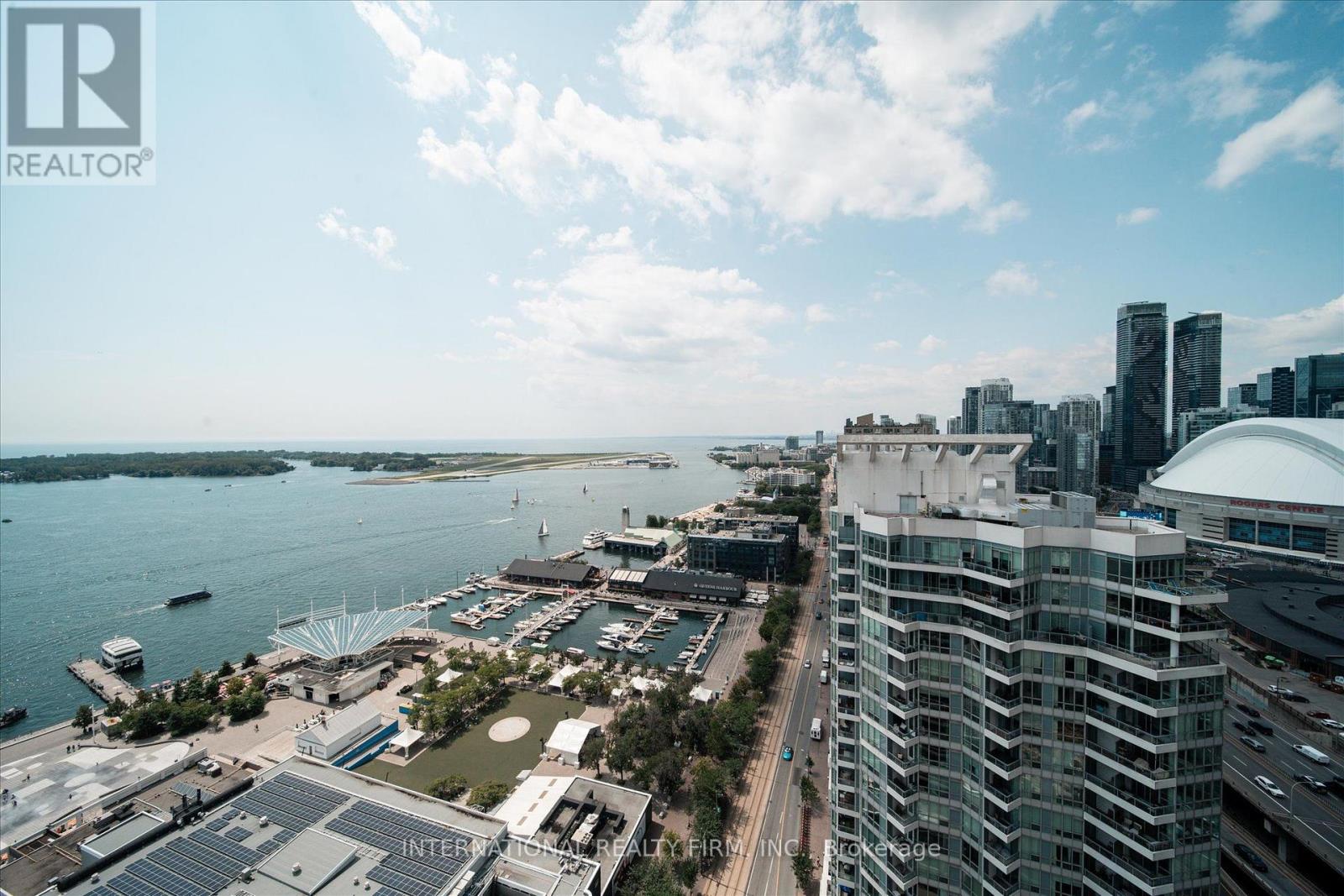 #PH4 218 QUEENS QUAY W - Image 35