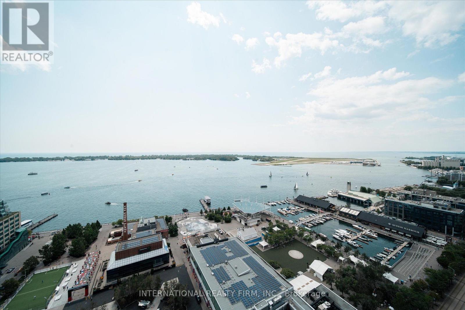 #PH4 218 QUEENS QUAY W - Image 38