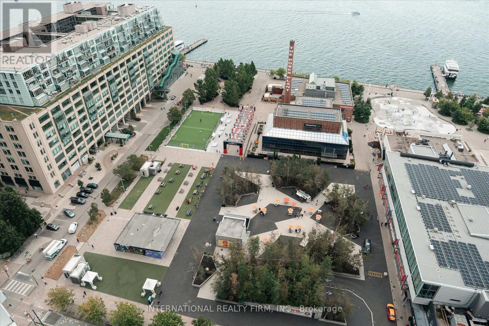 #PH4 218 QUEENS QUAY W - 41