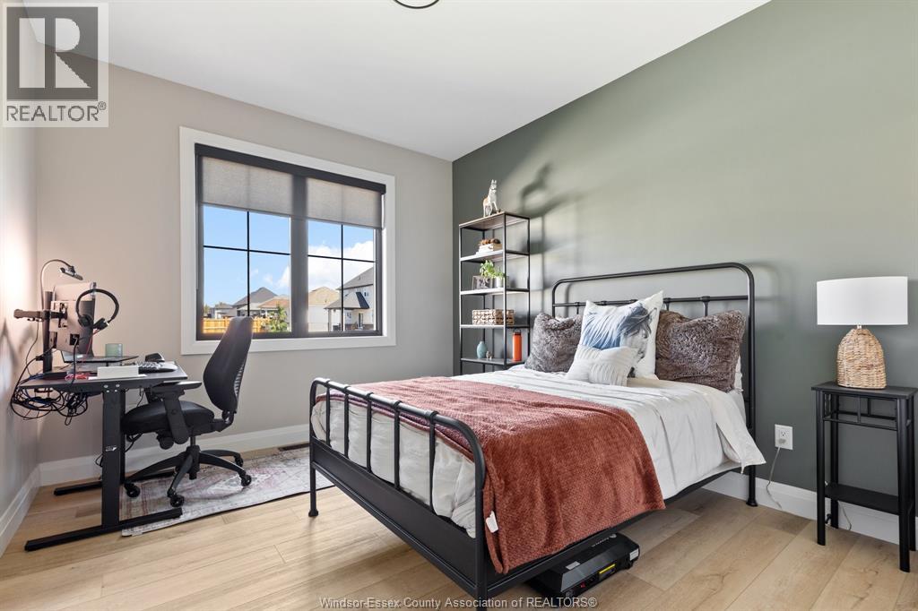 4422 BELMONT - 15