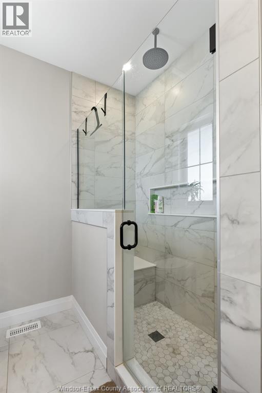 4422 BELMONT - Image 22