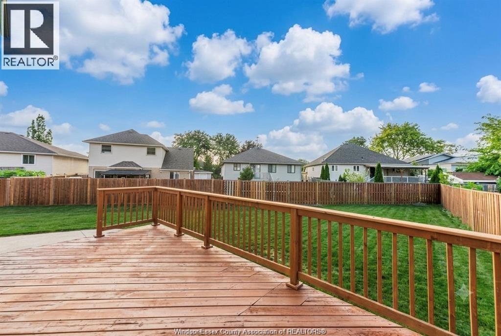 120 HAMPTON CRESCENT - Image 41