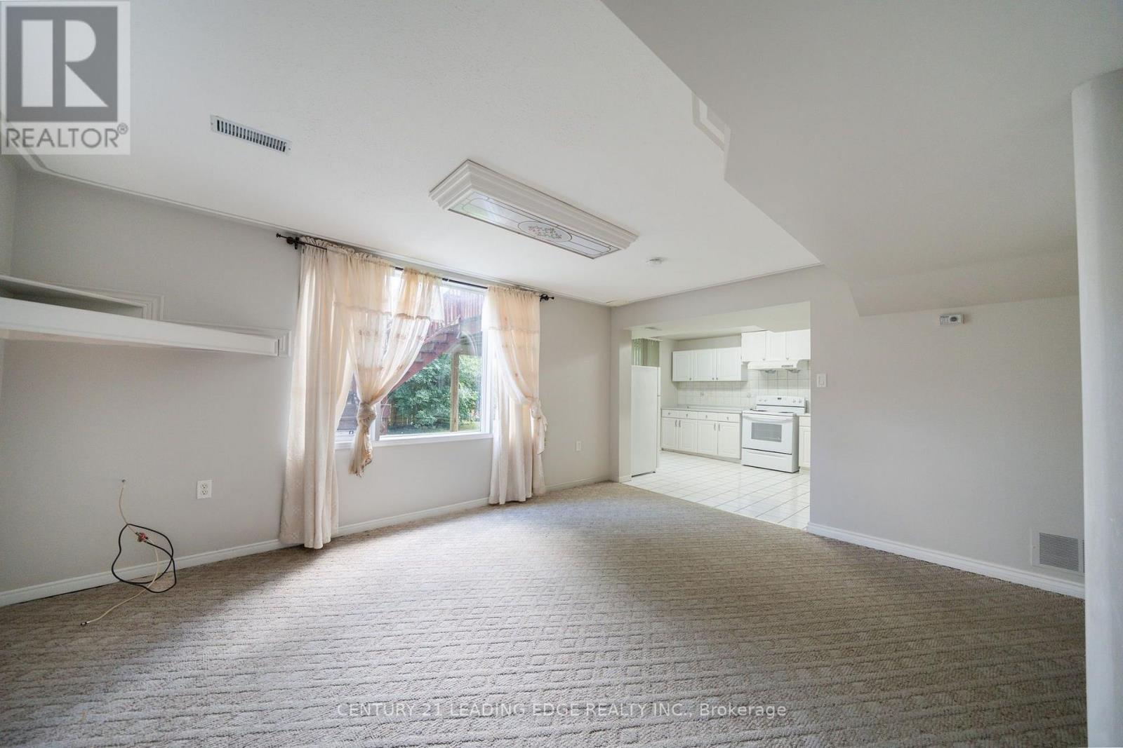 1595 DEERHURST COURT - Image 36