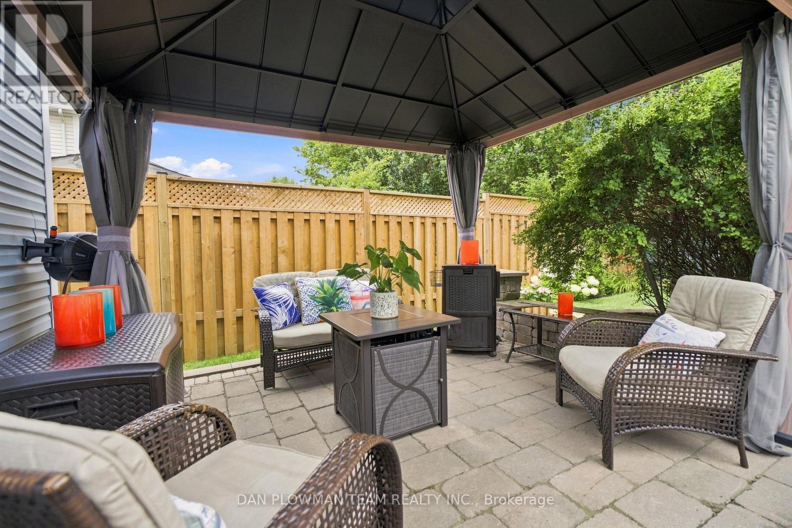 52 WELLS CRESCENT - Image 38