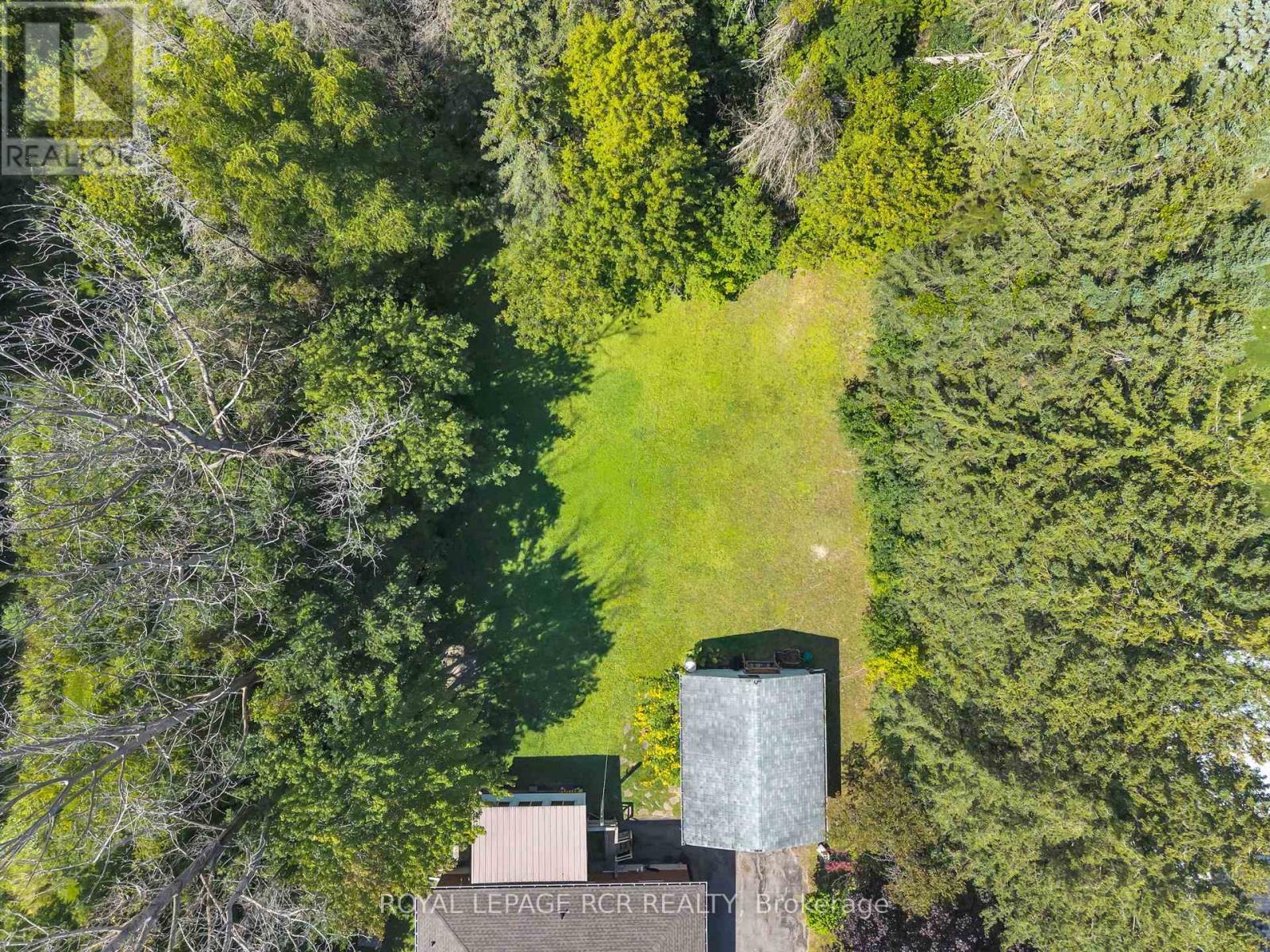 36 MAY AVENUE - Image 30