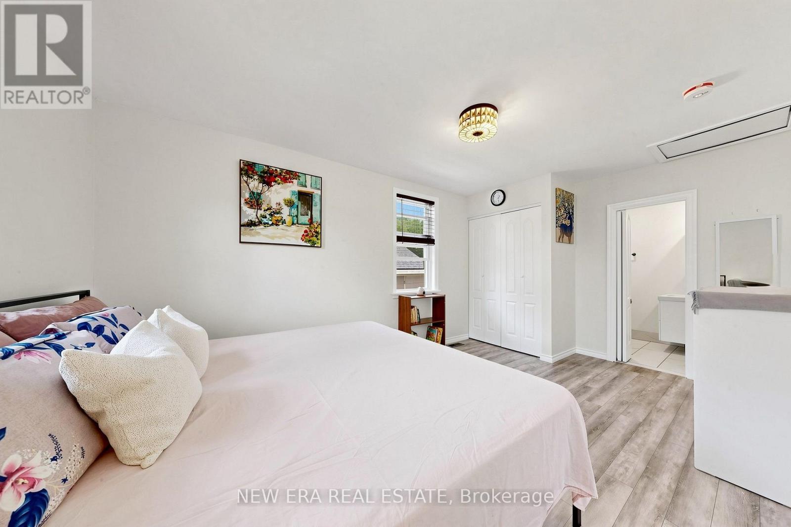 247 MURIEL STREET - 15