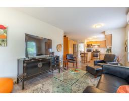 328 13888 70 Avenue, Surrey, BC V3W0R8 Photo 17