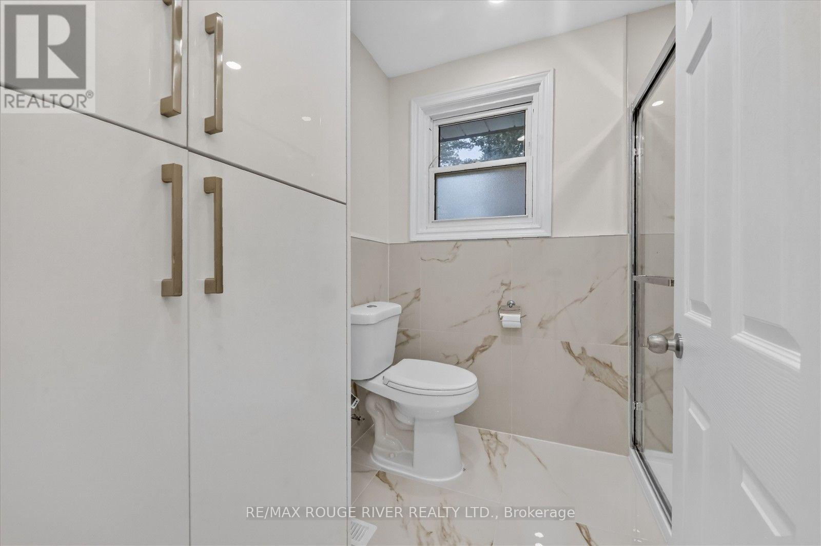 30 SCARBORO AVENUE - 15