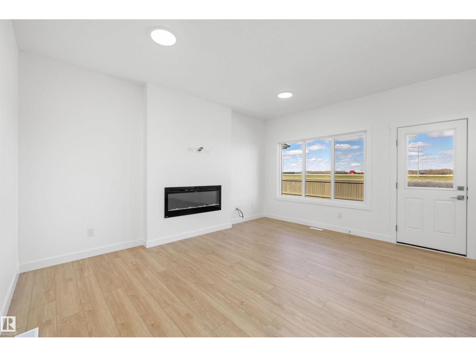 8616 183 AV NW - Image 18