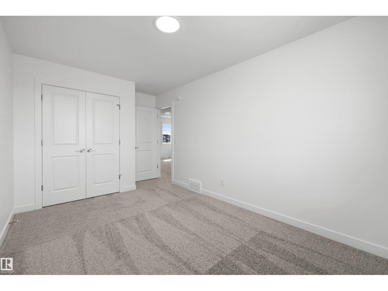 8616 183 AV NW - 28