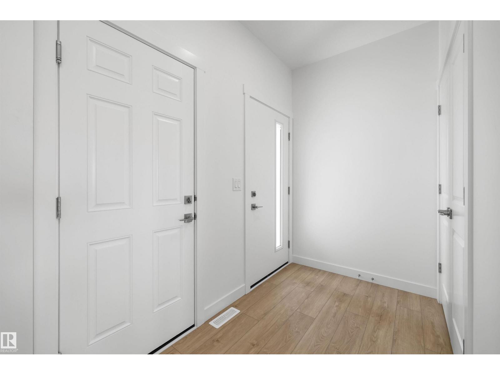 8616 183 AV NW - Image 4