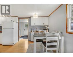 914 6 Avenue, Beaverlodge, AB T0H0C0 Photo 12