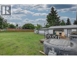 914 6 Avenue, Beaverlodge, AB T0H0C0 Photo 22