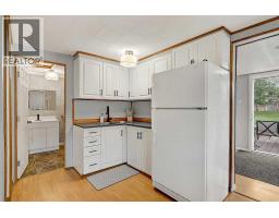 914 6 Avenue, Beaverlodge, AB T0H0C0 Photo 7
