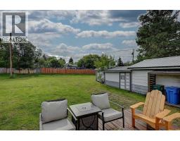 914 6 Avenue, Beaverlodge, AB T0H0C0 Photo 20