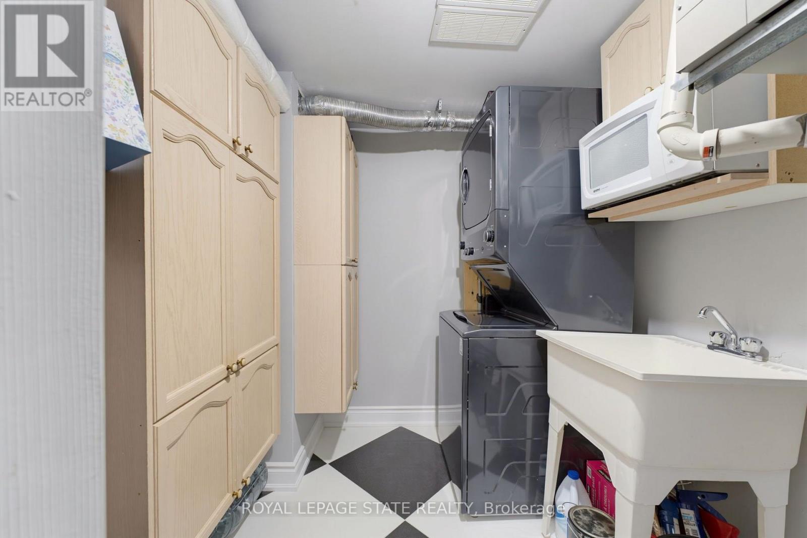 #309 216D PLAINS ROAD WEST ROAD W - 21