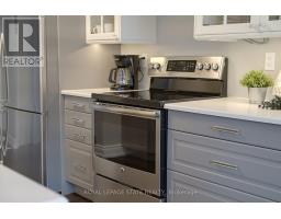 309 - 216d Plains Road West Road W, Burlington, ON L7T4K8 Photo 11