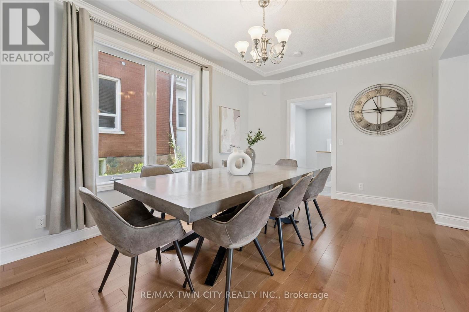 40 MADISON AVENUE S - Image 7