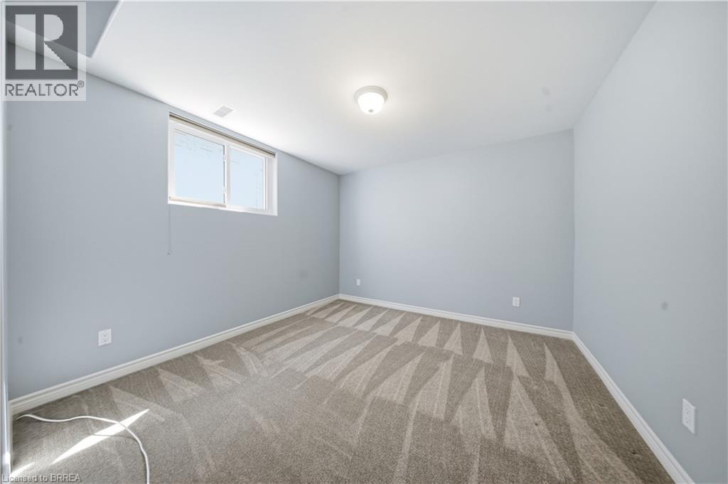 114 DONEGAL Drive - Image 25