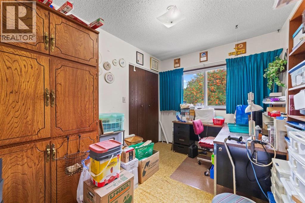 6209 34 Avenue - Image 13