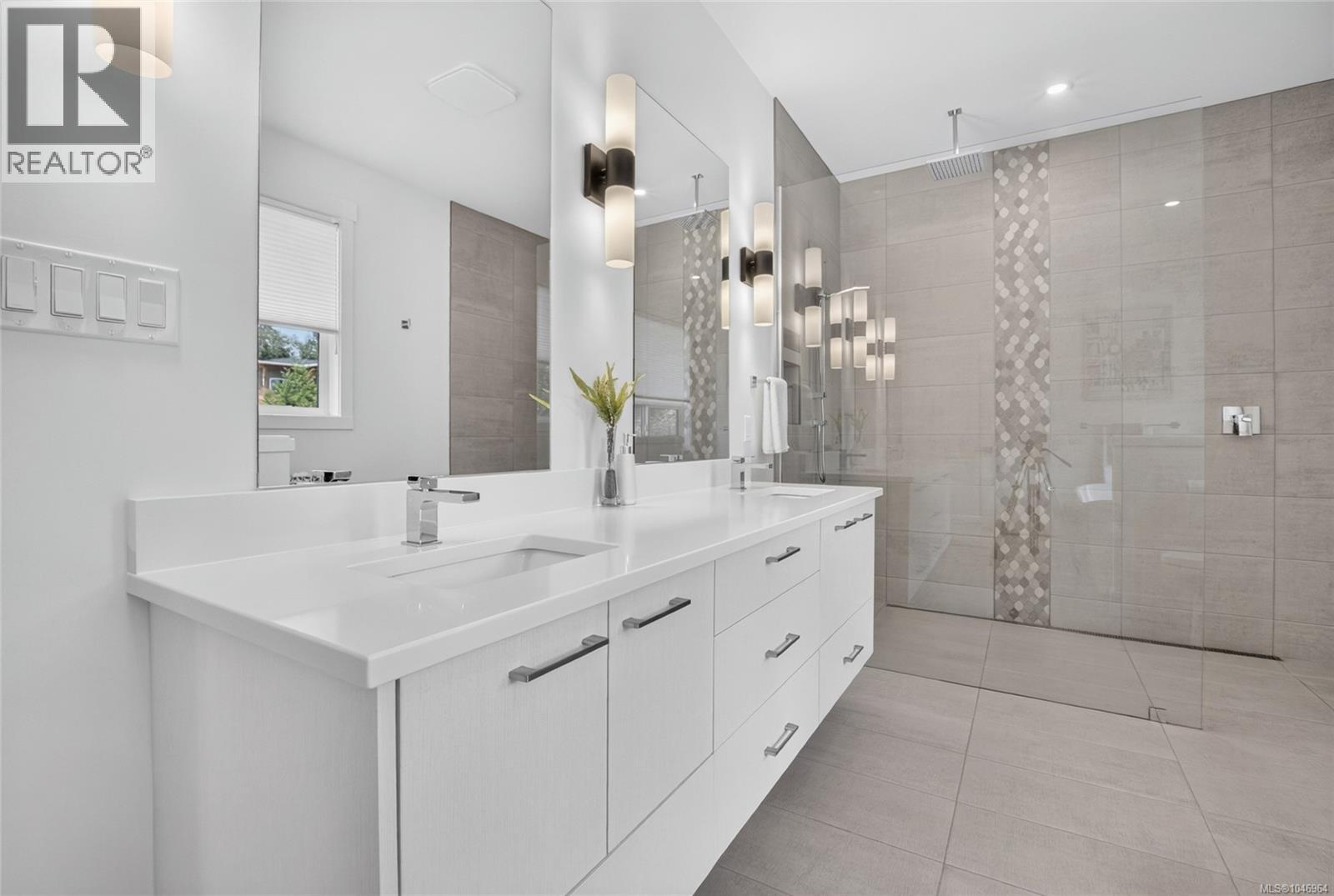6218 Highwood Dr - Image 30