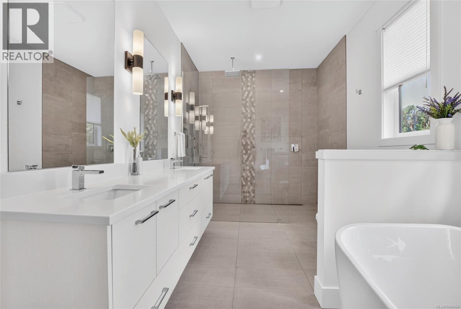 6218 Highwood Dr - Image 31