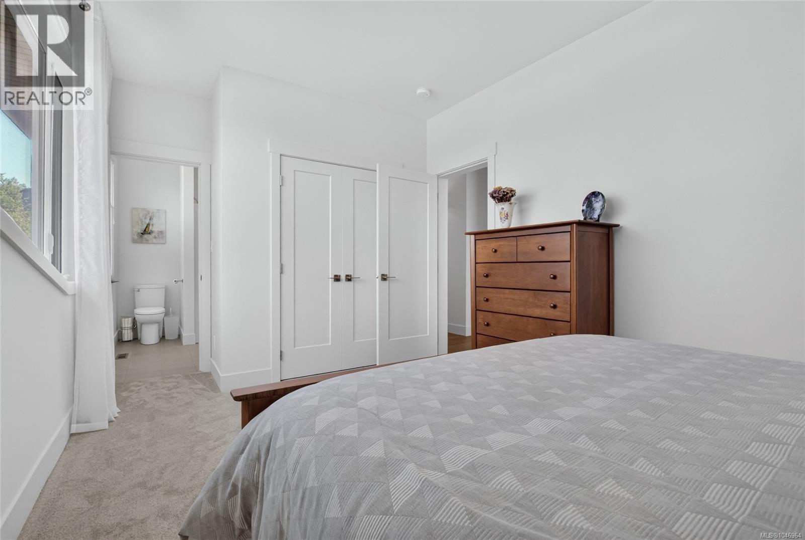 6218 Highwood Dr - Image 35