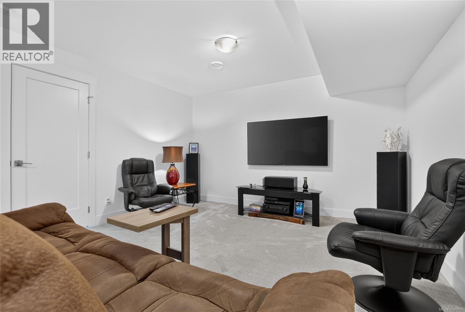6218 Highwood Dr - Image 42