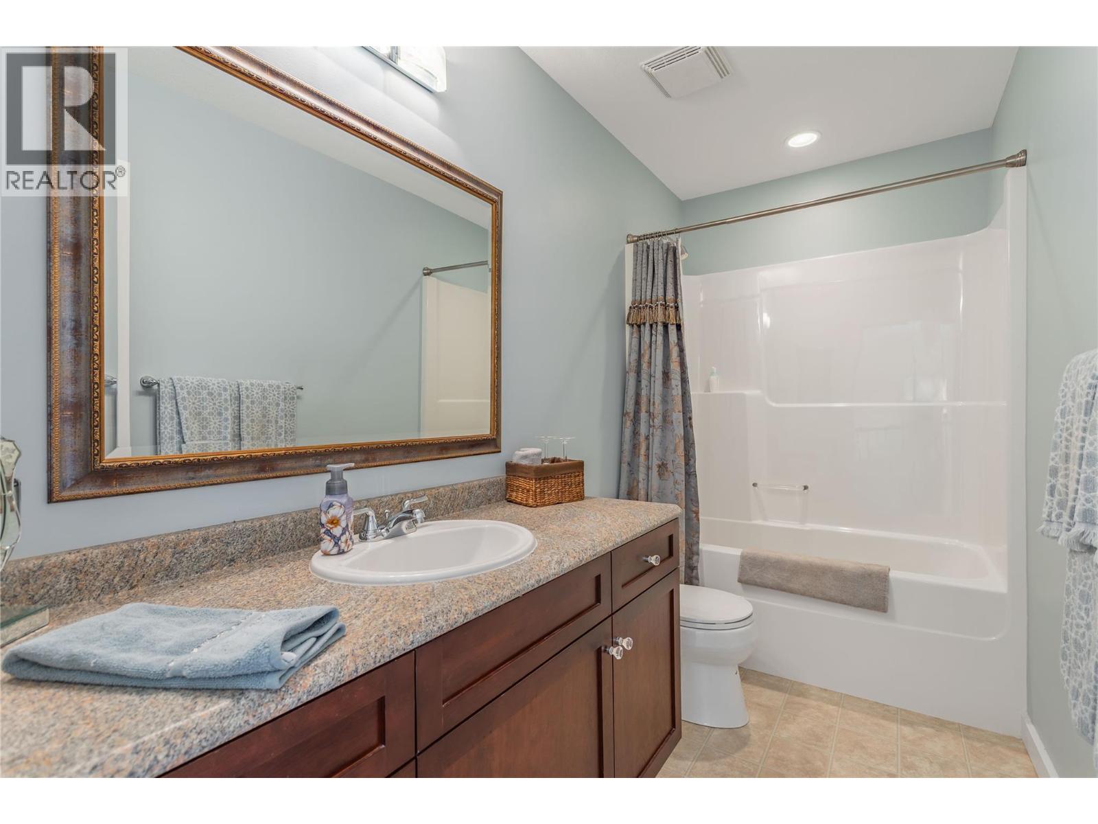 17952 Hereford Road - 29