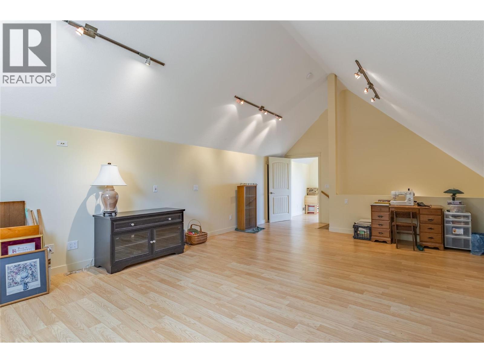 17952 Hereford Road - 63
