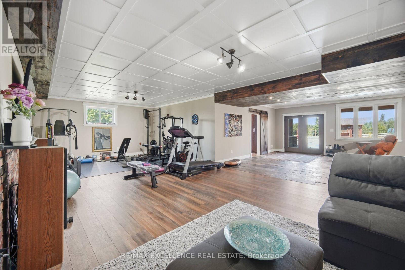 5593 TRAFALGAR ROAD - 34