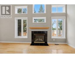 141 Gladeview Private, Ottawa, ON K1T4C4 Photo 11