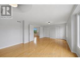 141 Gladeview Private, Ottawa, ON K1T4C4 Photo 28