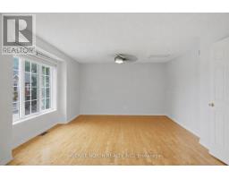 141 Gladeview Private, Ottawa, ON K1T4C4 Photo 25