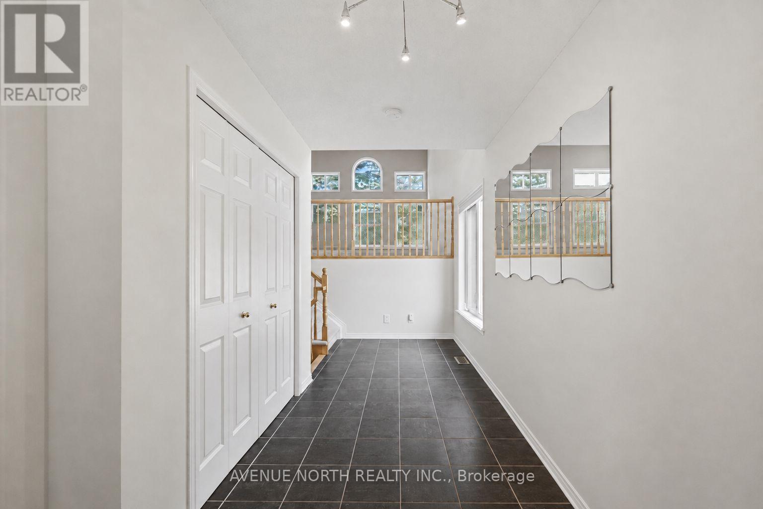141 GLADEVIEW PRIVATE - Image 7