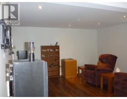 221 Marine Drive thumbnail 35