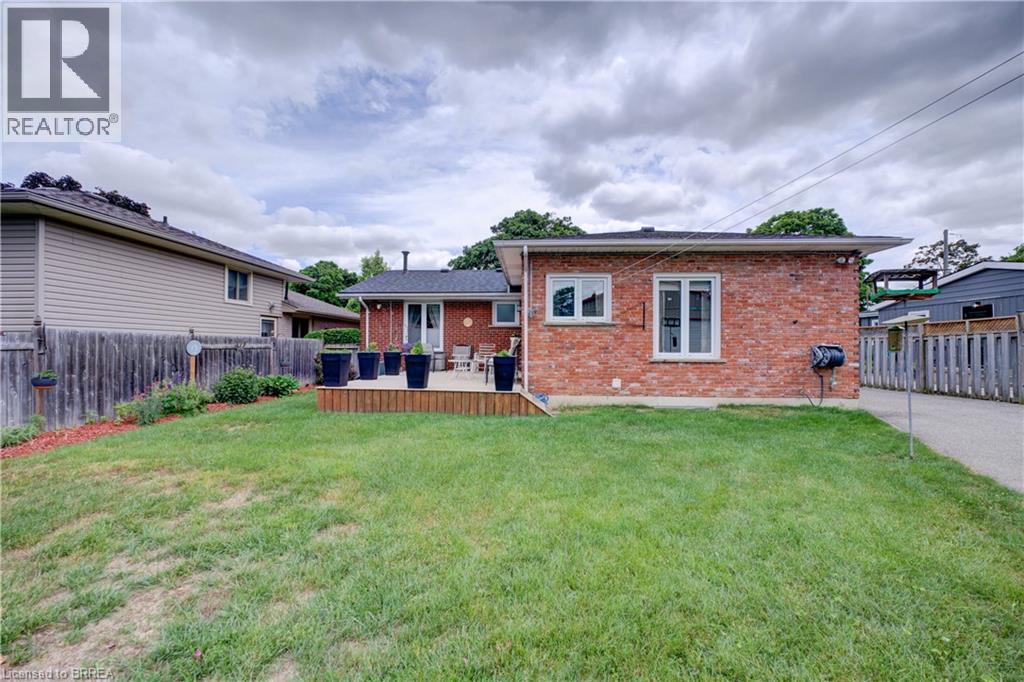 83 EVELYN Street - Image 37