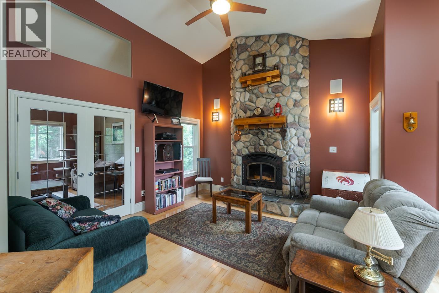 Kitchen of 7756 NORTH NECHAKO ROAD · Prince George, BC