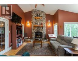 Kitchen of 7756 NORTH NECHAKO ROAD · Prince George, BC