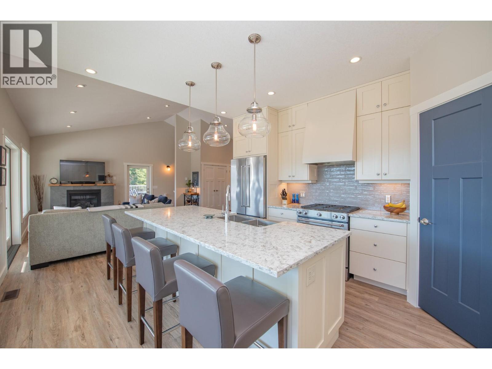 6137 Line 17 Road - Image 20