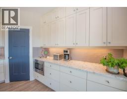 6137 Line 17 Road, Magna Bay, BC V0E1M7 Photo 21