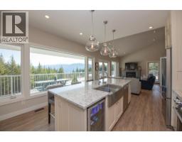 6137 Line 17 Road, Magna Bay, BC V0E1M7 Photo 22