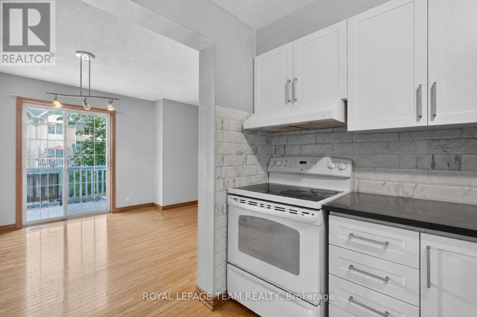 #100 78 CASTLEGREEN PRIVATE - Image 10